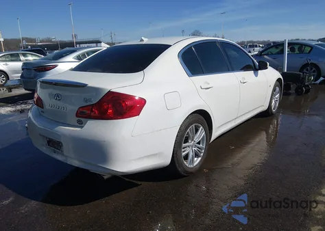 2015 Infiniti Q40 from USA, damaged, VIN JN1CV6AR0FM650062